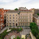 3bedroom Triplex Rooftop * Budapest