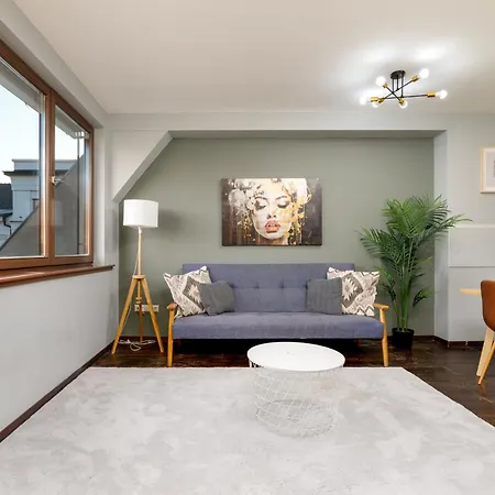 3bedroom Triplex Rooftop