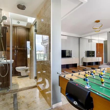 3bedroom Triplex Rooftop