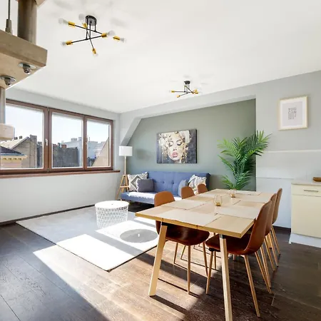 3bedroom Triplex Rooftop Budapest