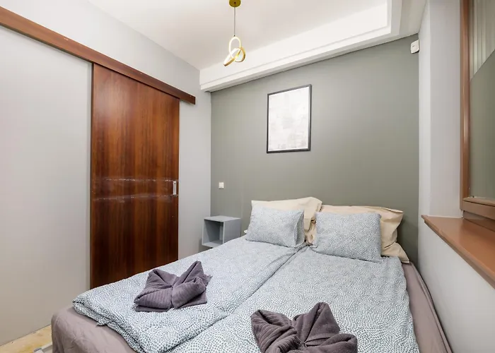 3bedroom Triplex Rooftop Budapest